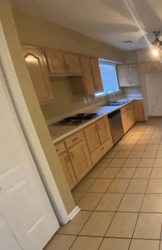 1703 DORSET DR, Memphis, TN 38117 - #3