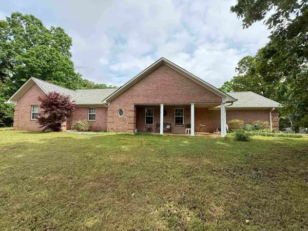 1777 HIGGINBOTTOM RD, Selmer, TN 38375-5067