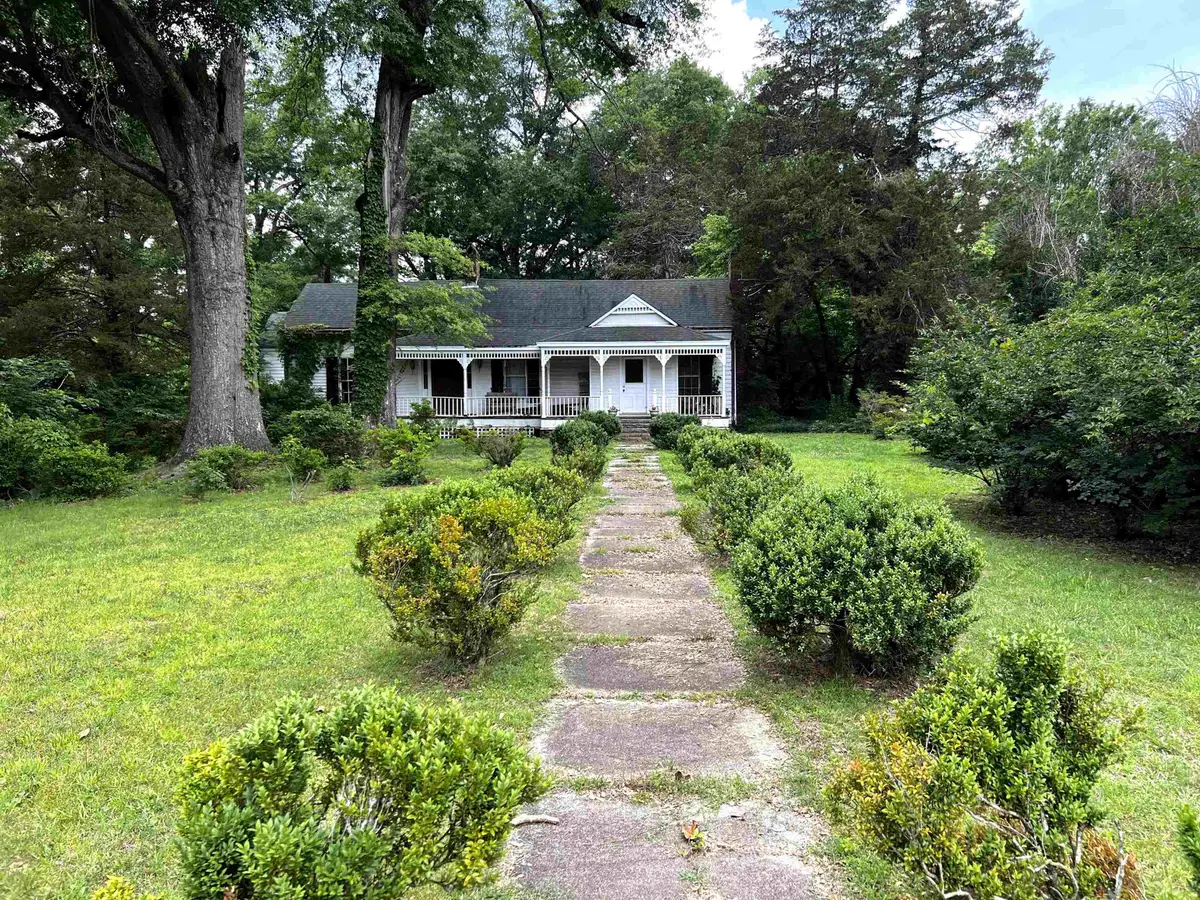320 FOURTH ST, La Grange, TN 38057 - #1
