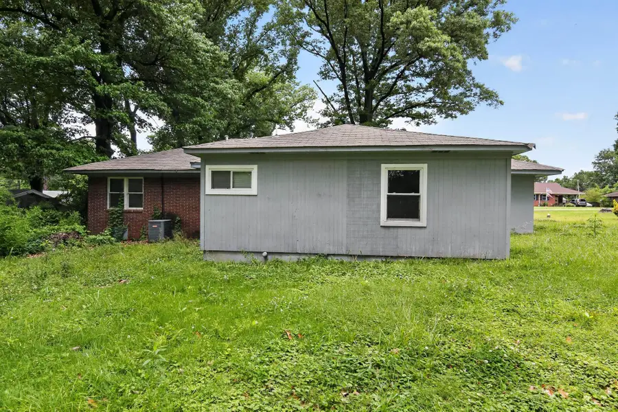 1403 OLD HICKORY RD, Memphis, TN 38116 - #2