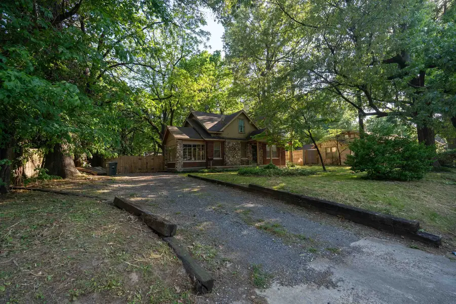 3589 SPOTTSWOOD AVE, Memphis, TN 38111 - #3