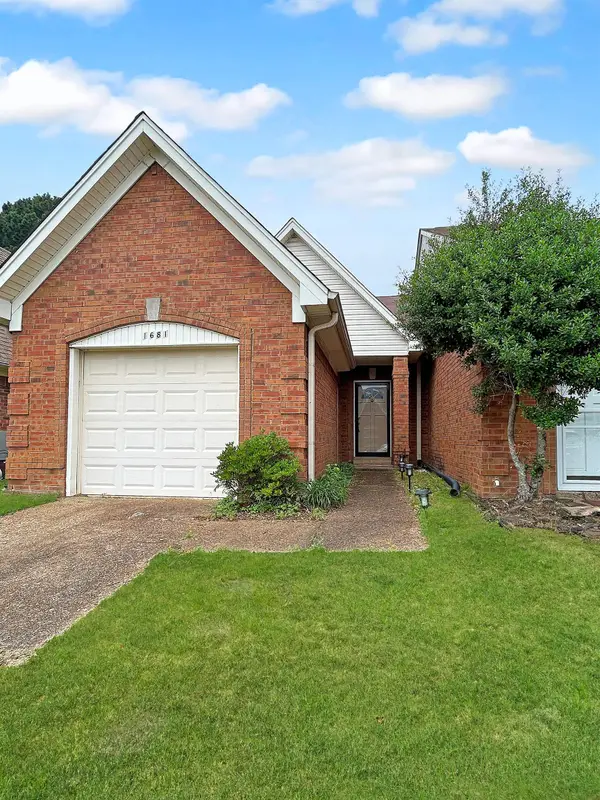 1681 OAKEN BUCKET DR, Memphis, TN 38016-0000