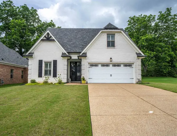 20 GREYSON CV, Oakland, TN 38060