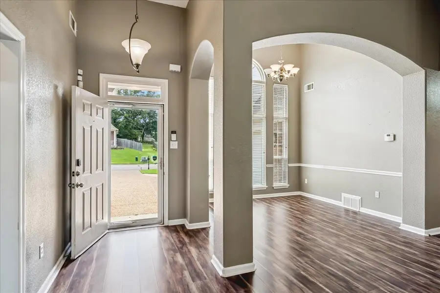 30 BLACKHILL CV, Oakland, TN 38060 - #2