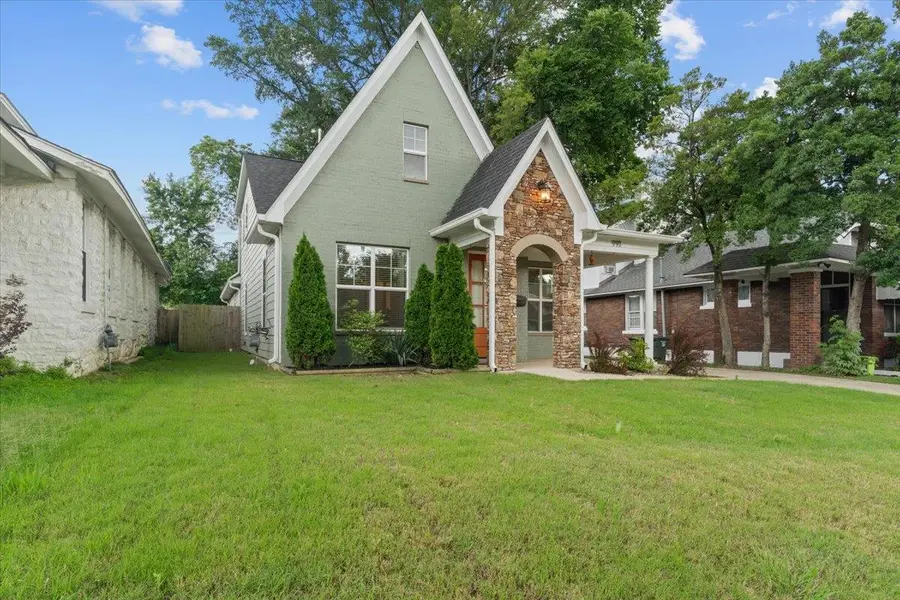 991 FORREST AVE, Memphis, TN 38105 - #3