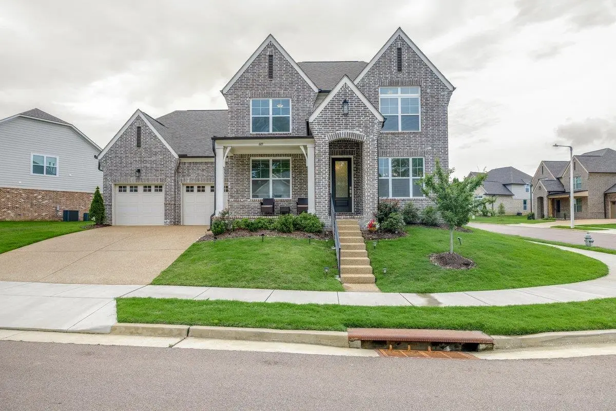 609 YVONNE BEND DR, Collierville, TN 38017 - #1