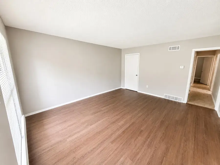 1857 S PERKINS RD, Memphis, TN 38117 - #3