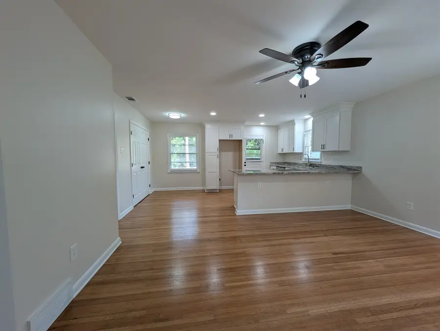 556 HERZL ST, Memphis, TN 38117 - #2