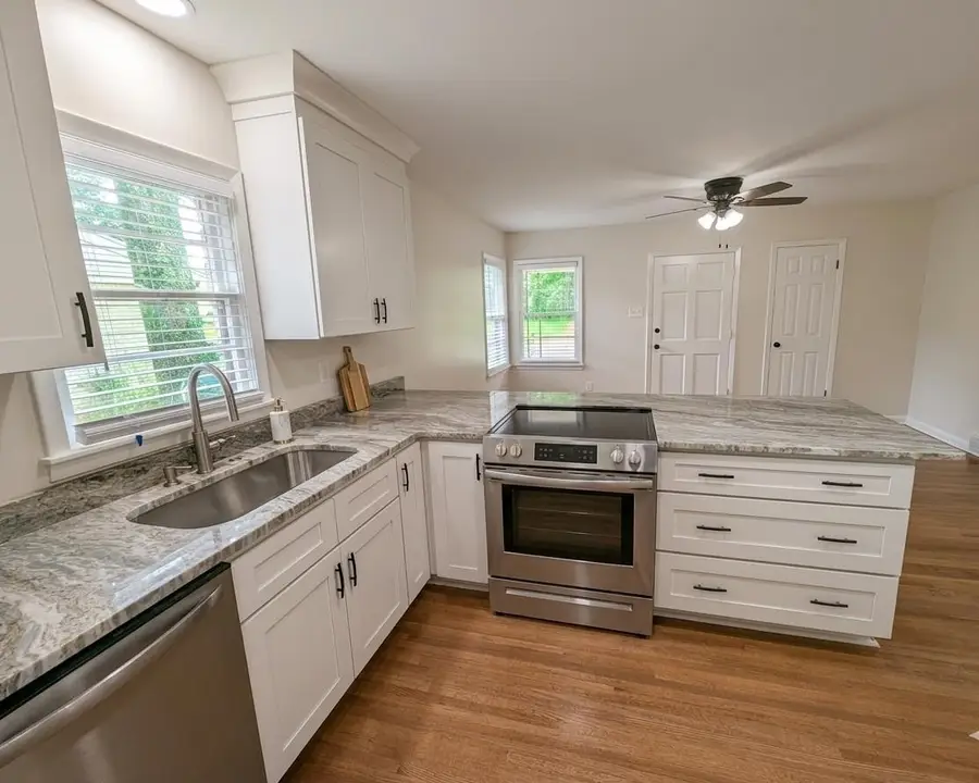 556 HERZL ST, Memphis, TN 38117 - #3