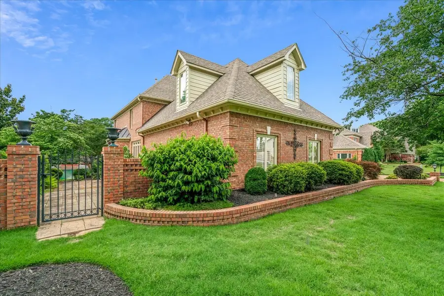 2255 OTTERBURN LN, Germantown, TN 38139 - #3