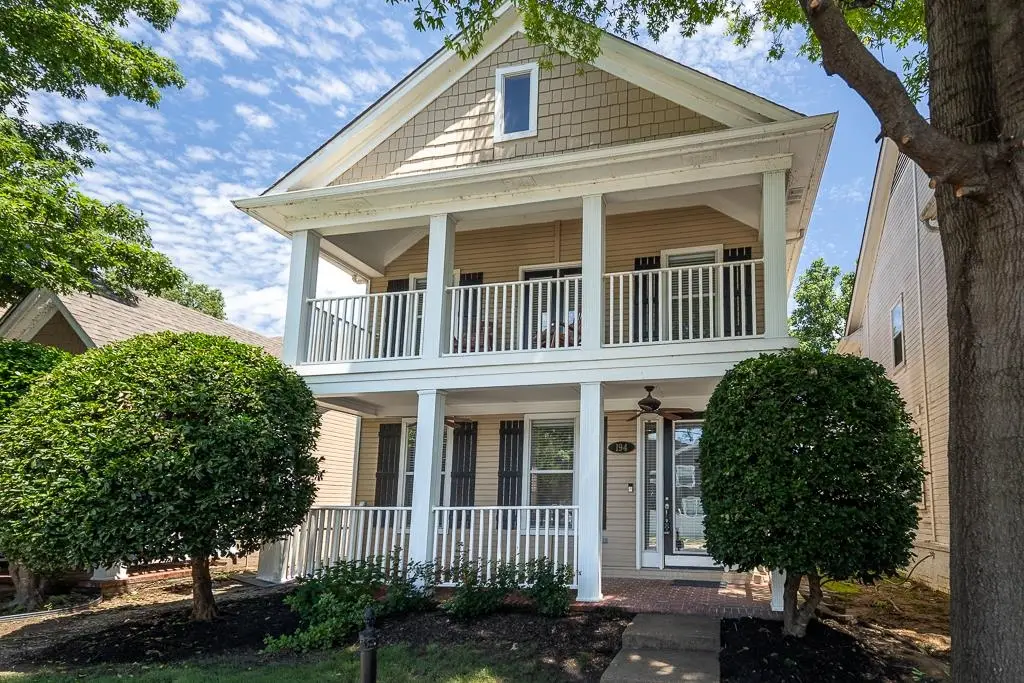 194 ISLAND BLUFF DR, Memphis, TN 38103 - #1
