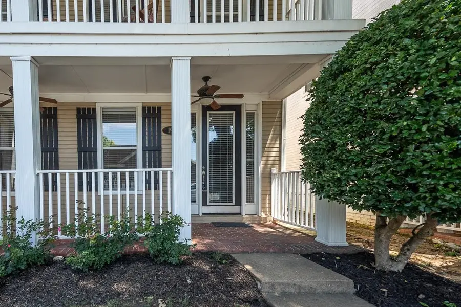 194 ISLAND BLUFF DR, Memphis, TN 38103 - #2