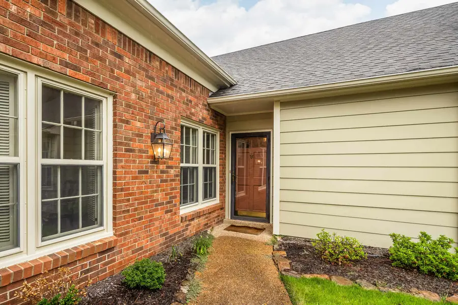 8604 SANDPOINT DR, Germantown, TN 38139 - #3