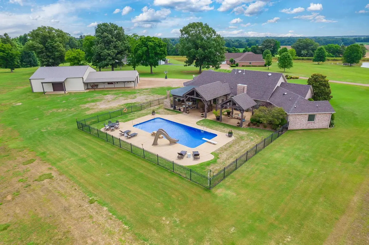 1491 BURRHIGHT RD, Bells, TN 38006 - #1