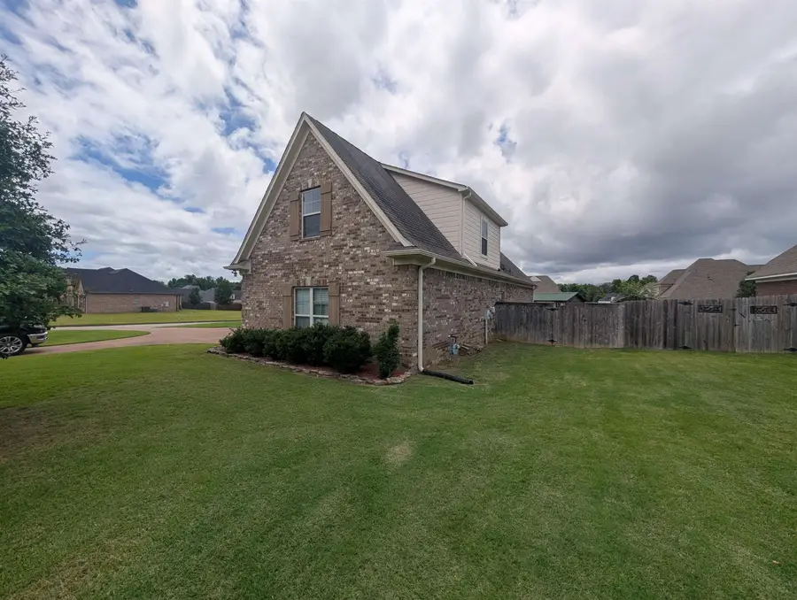 110 JAMES XING, Oakland, TN 38060 - #2