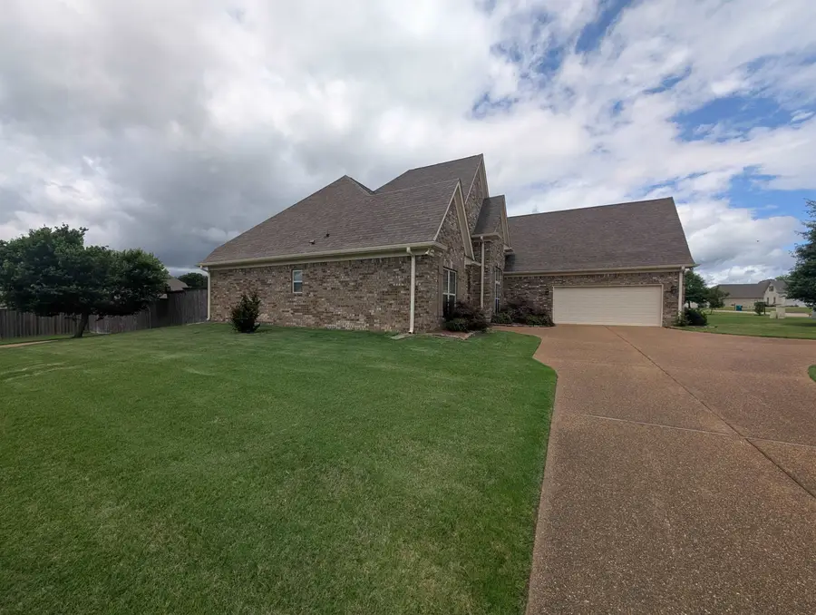 110 JAMES XING, Oakland, TN 38060 - #3