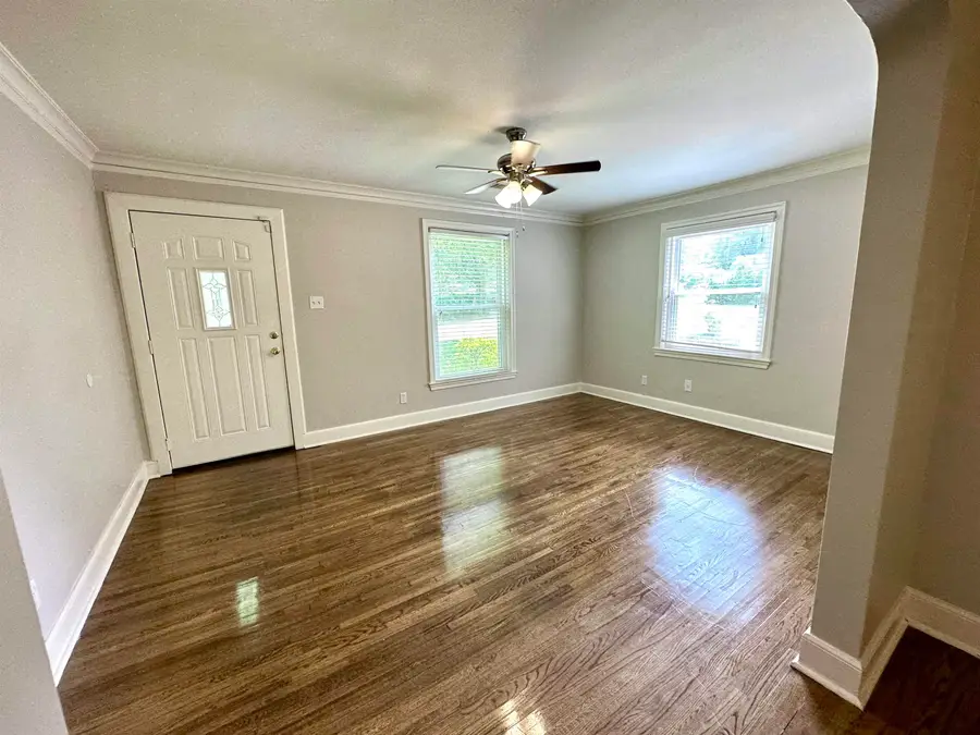 961 LITTLE JOHN RD, Memphis, TN 38111 - #3