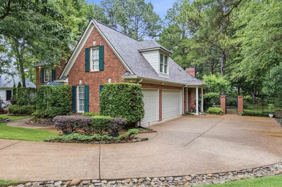 10036 BENTWOOD PEAK CV, Collierville, TN 38017 - #3