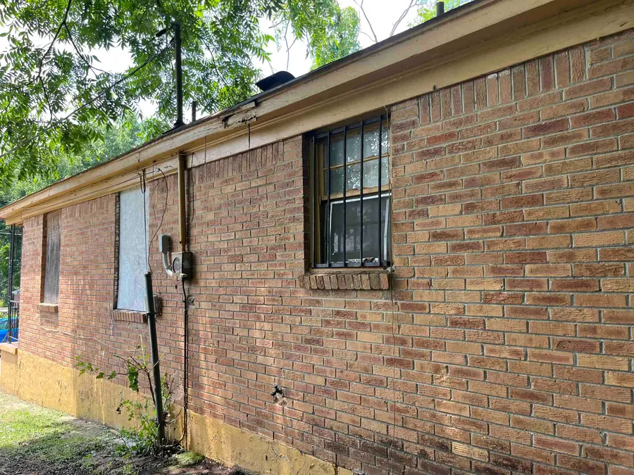 100 SILVERAGE AVE, Memphis, TN 38109 - #3