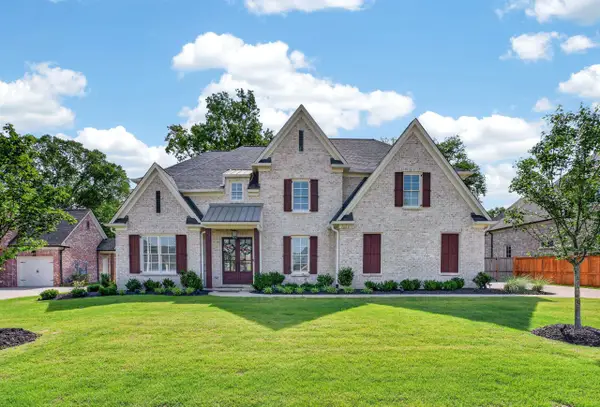 1600 PASO FINO TRL, Collierville, TN 38017