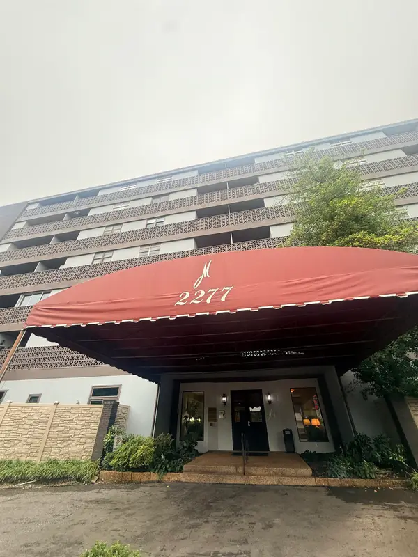 2277 UNION AVE #703, Memphis, TN 38104