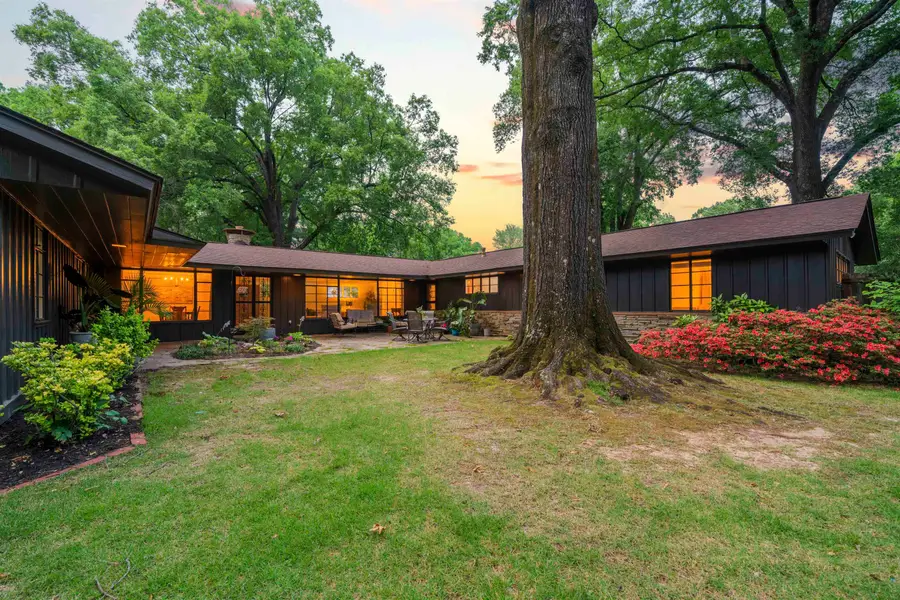 319 ST NICK DR, Memphis, TN 38117 - #2