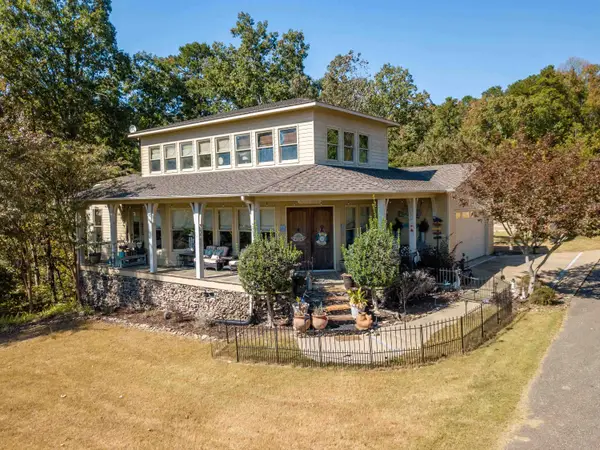 70 LIGHT PT, Savannah, TN 38372