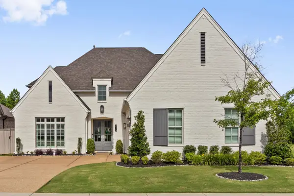 215 PIERPONT CT, Piperton, TN 38017