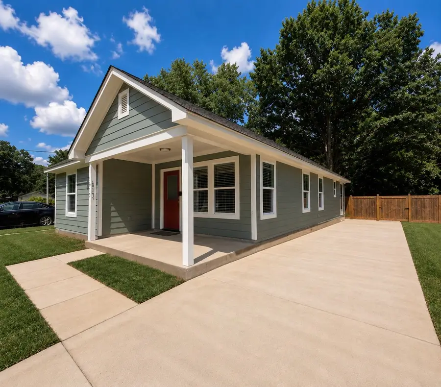 1602 S HIGHLAND ST S, Memphis, TN 38111 - #2