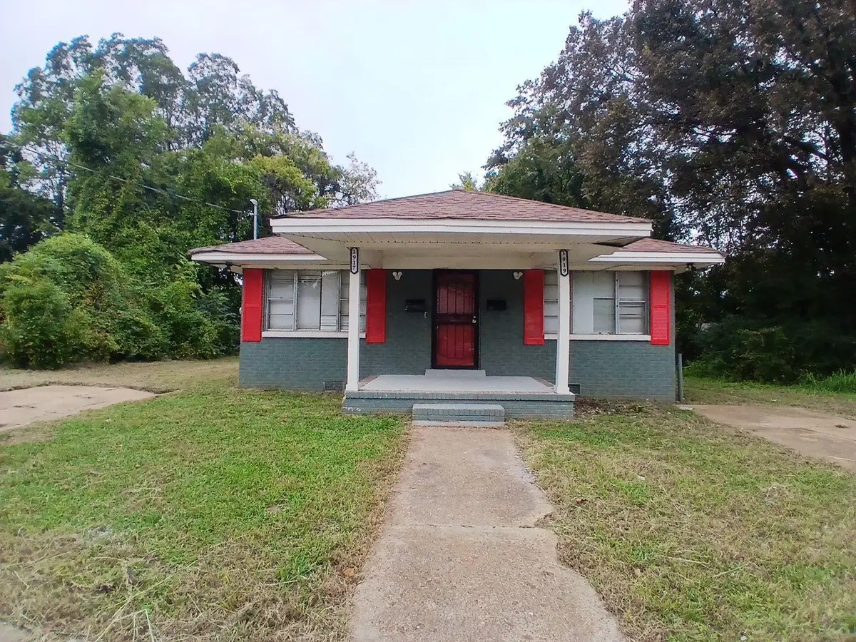 1917 FARRINGTON ST, Memphis, TN 38109 - #1