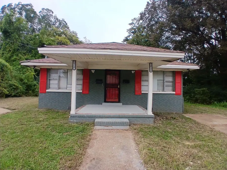 1917 FARRINGTON ST, Memphis, TN 38109 - #2