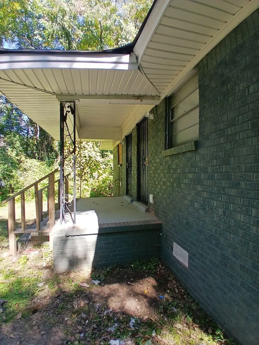 1917 FARRINGTON ST, Memphis, TN 38109 - #3