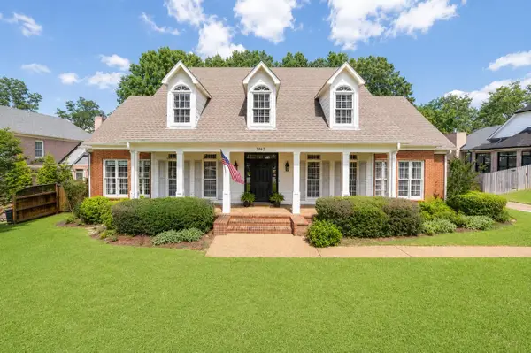 2062 JOHNSON RD, Germantown, TN 38139