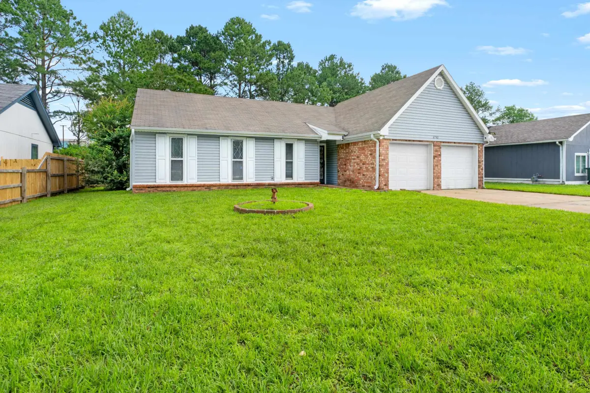 6742 NORFIELD DR, Memphis, TN 38115 - #1