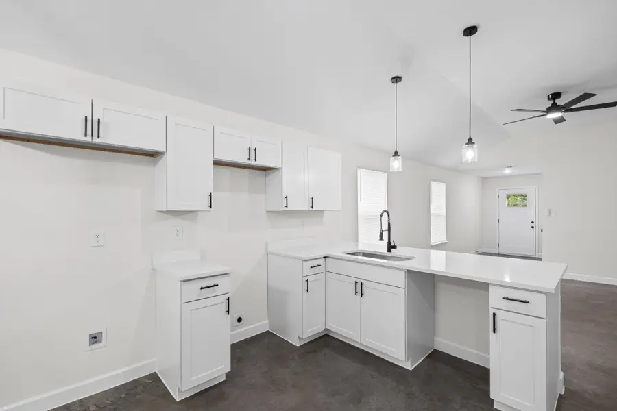 2553 SNOWDEN AVE, Memphis, TN 38112 - #2