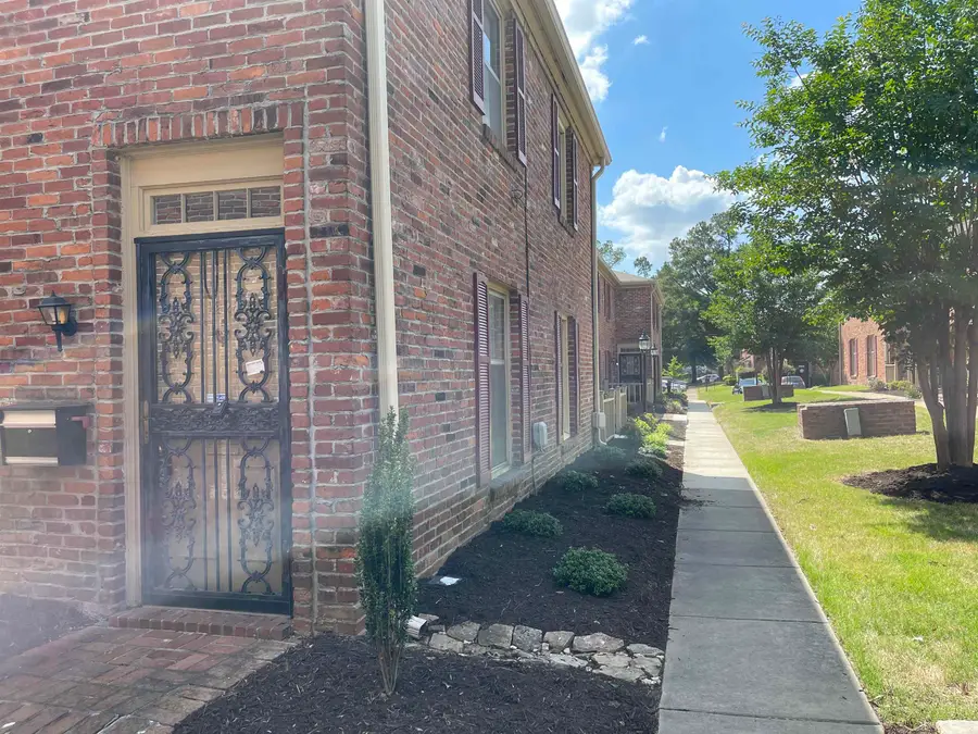1228 BRISTOL DR, Memphis, TN 38119 - #2