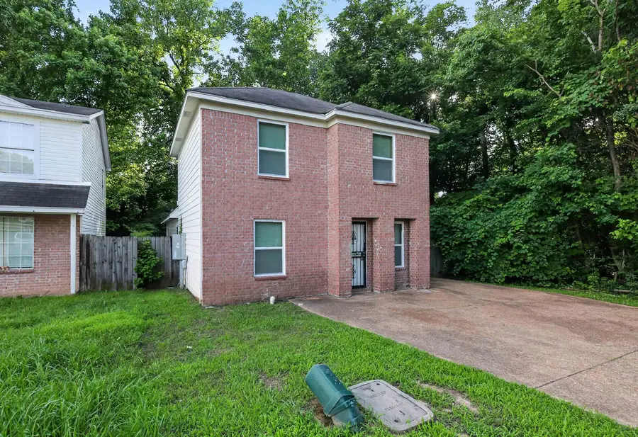 4677 CHRISTYSHIRE DR, Memphis, TN 38128 - #2