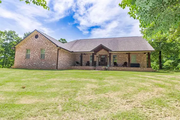393 FALCON NEW BETHEL RD, Selmer, TN 38375