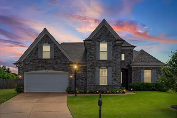 1242 WOODLAND MIST CV, Cordova, TN 38018