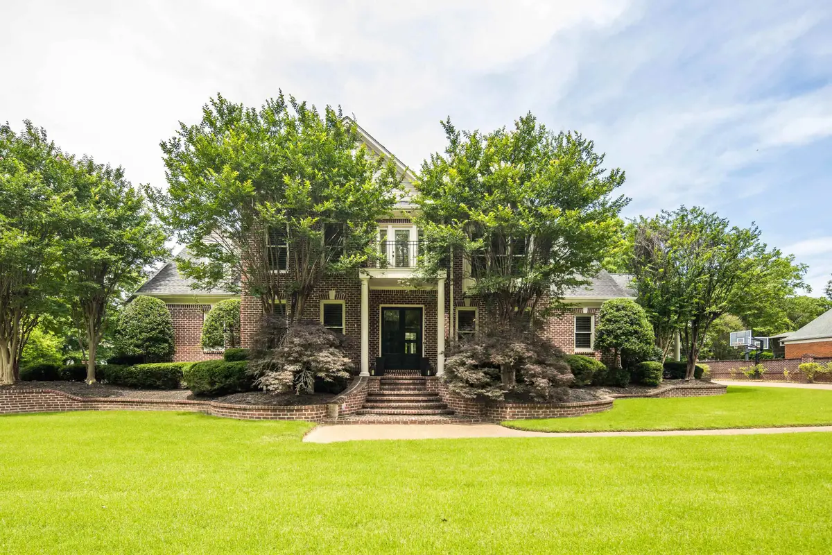 7590 CHAPEL CREEK PKY N, Cordova, TN 38016 - #1