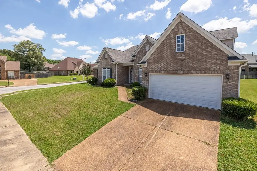 99 HEARTLAND LN, Memphis, TN 38109 - #2