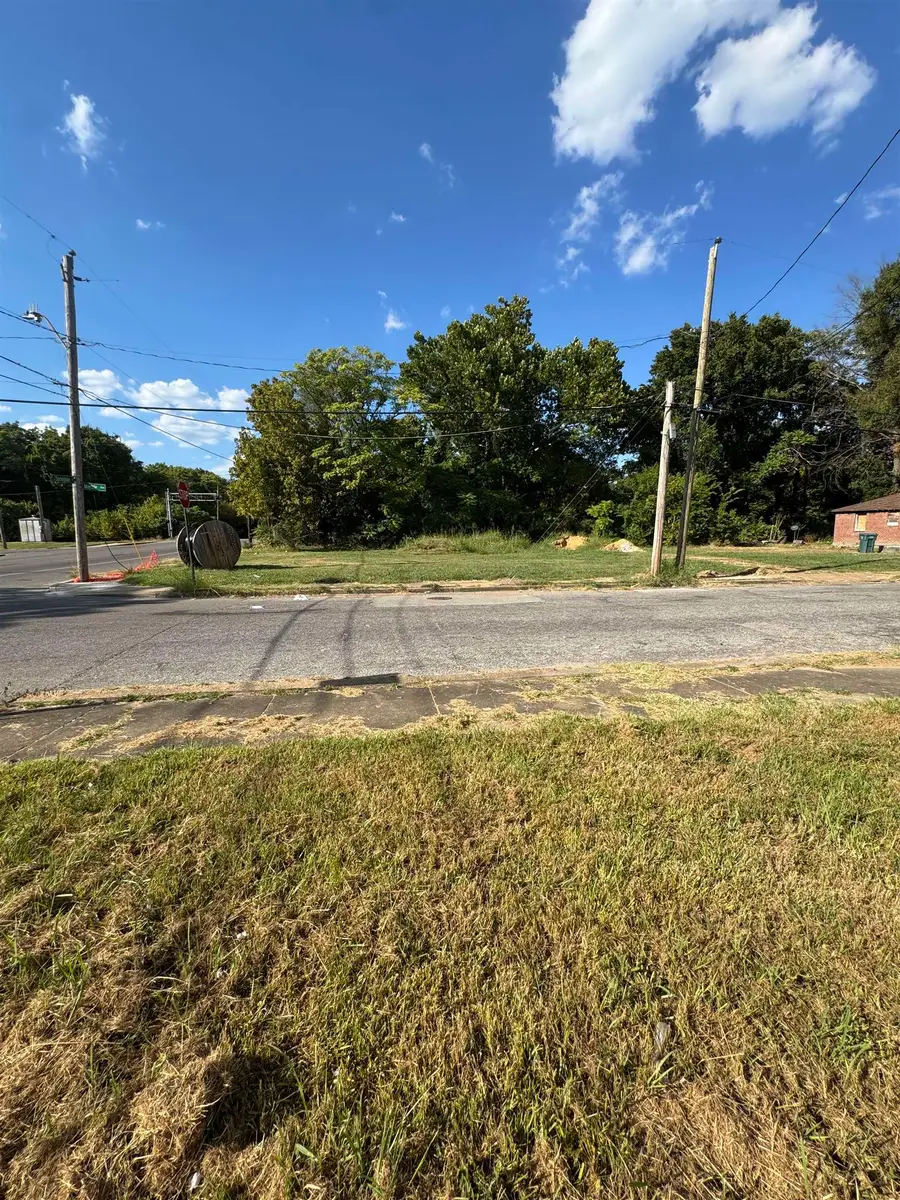 2212 MARBLE AVE, Memphis, TN 38108 - #3