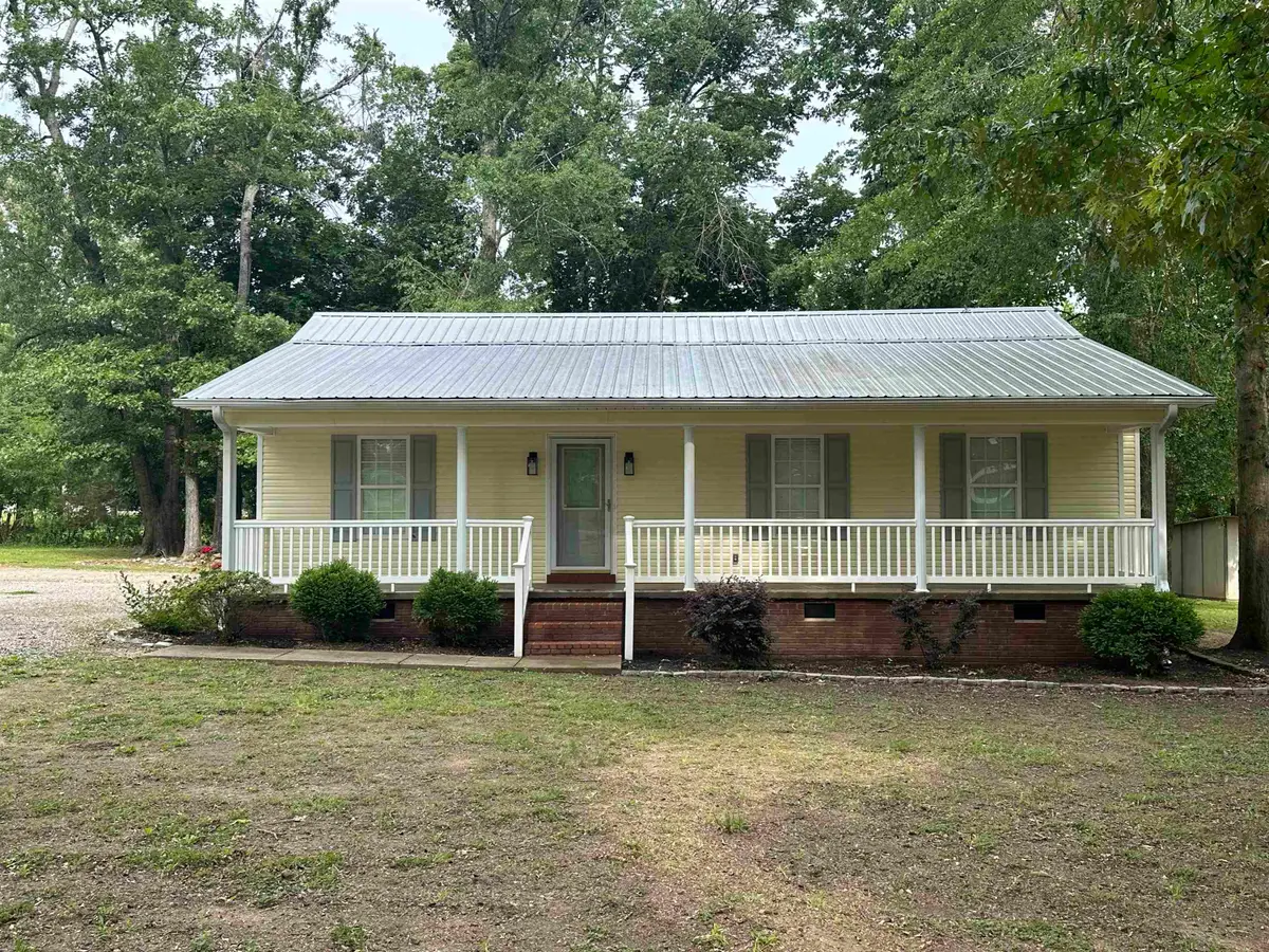 40 LOVE LN, Savannah, TN 38672 - #1