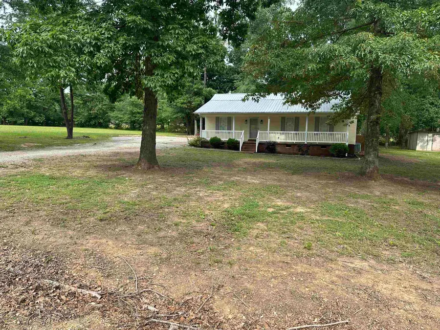 40 LOVE LN, Savannah, TN 38672 - #3