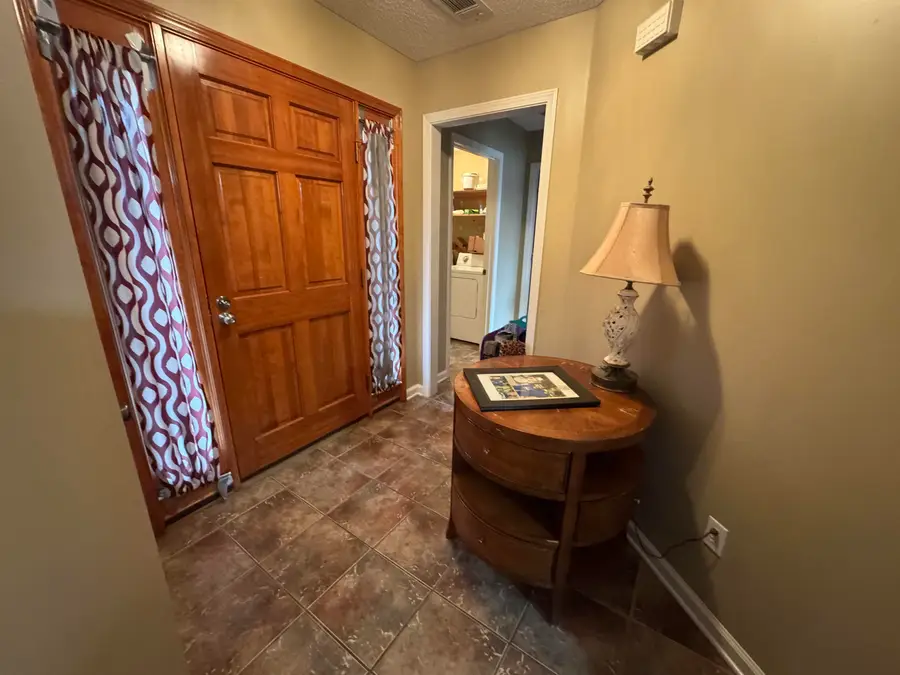 697 WYLIE DR, Brighton, TN 38011 - #2
