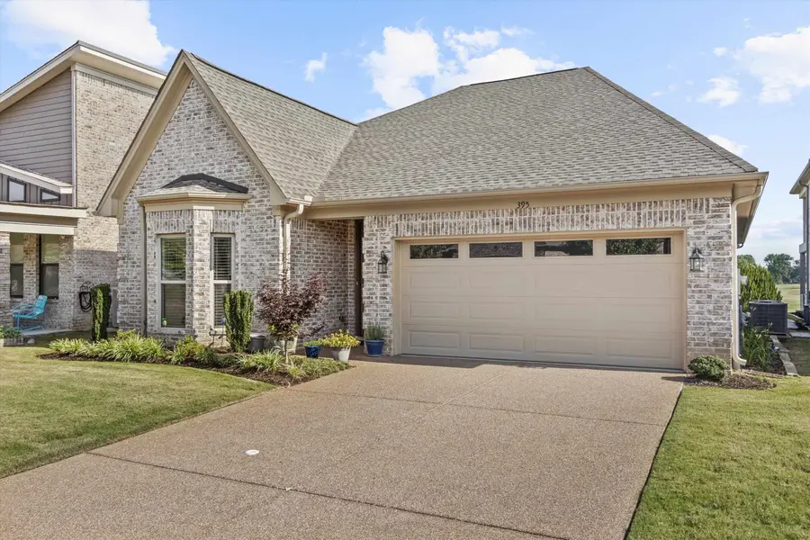 395 ST ANDREWS DR, Oakland, TN 38060 - #2