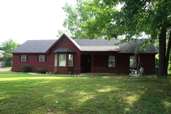 180 BROOK HOLLOW DR, Brighton, TN 38011
