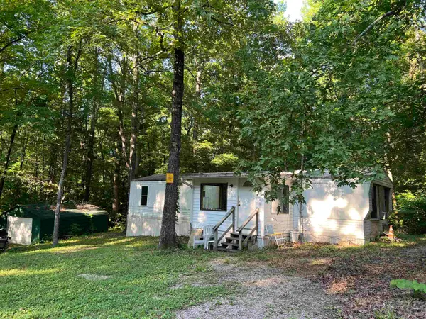 1520 CHEROKEE DR, Saulsbury, TN 38067