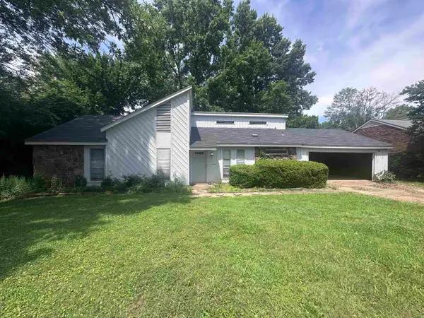 5629 RIDGETOP DR, Horn Lake, MS 38637