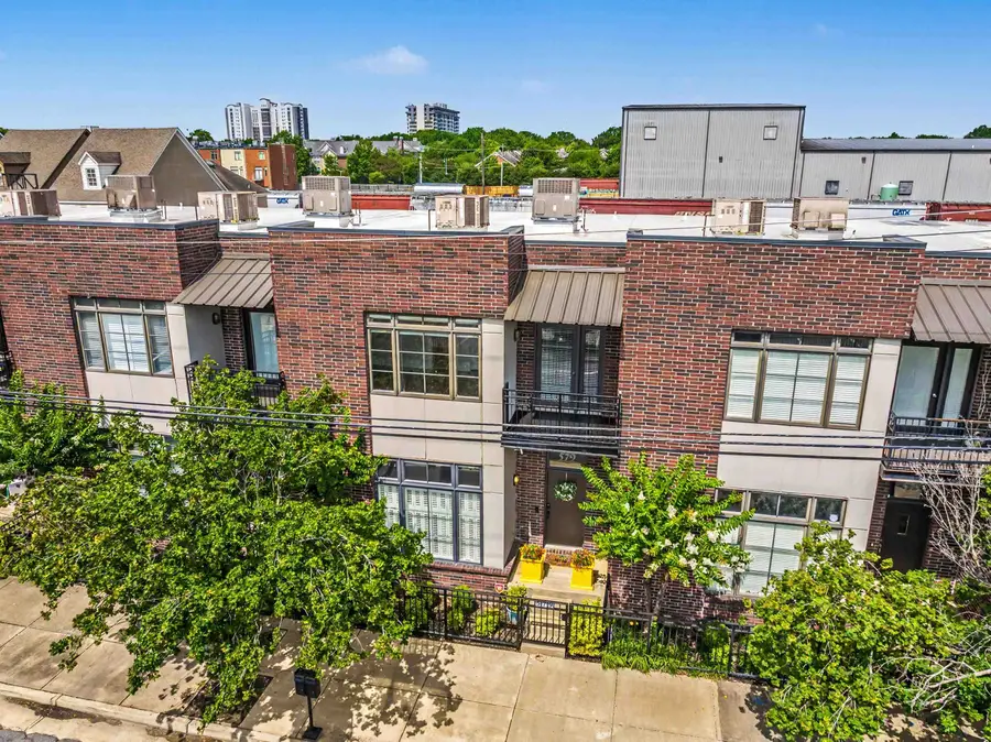 579 S FRONT ST, Memphis, TN 38103 - #2